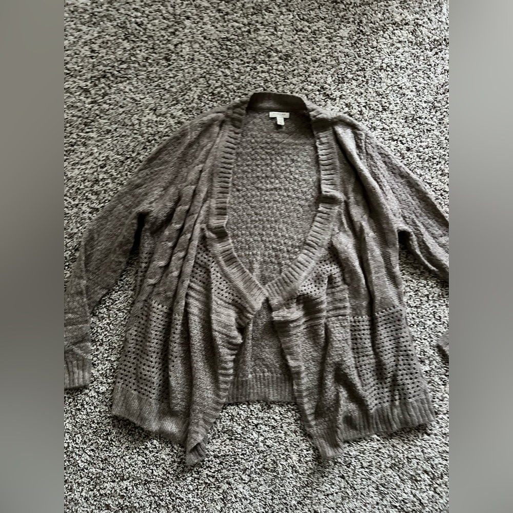 Sonoma. Women’s cardigan size medium petite
